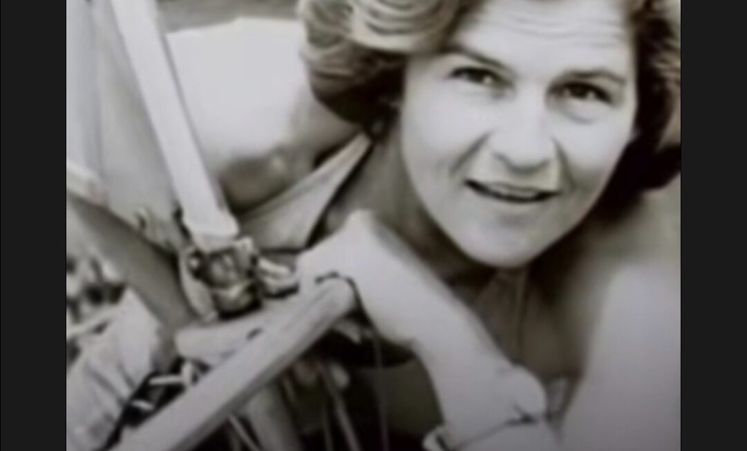 KRYSTYNA CHOJNOWSKA-LISKIEWICZ – PIERWSZA KOBIETA, KTÓRA SAMOTNIE OPŁYNĘŁA ŚWIAT