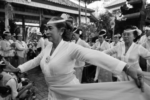 Role społeczne -między oczekiwaniami a Tożsamością