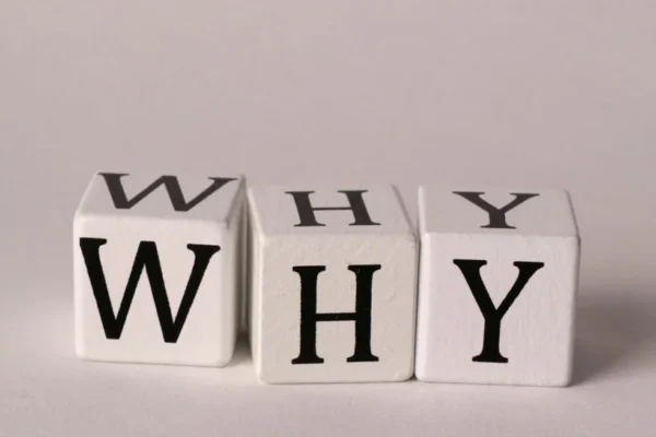 Docieranie do pierwotnej przyczyny – sztuka zadawania właściwych pytań